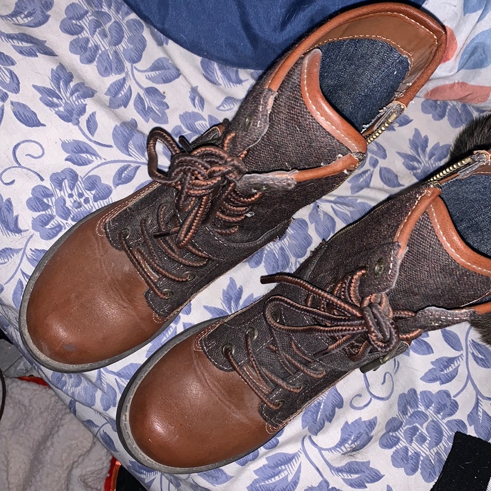 Levi’s boots